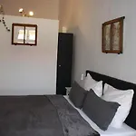 Im Stift Neuberg Hotel