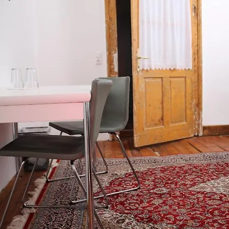 Im Stift Neuberg 酒店 *