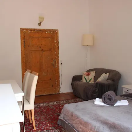 Hotel Im Stift Neuberg *
