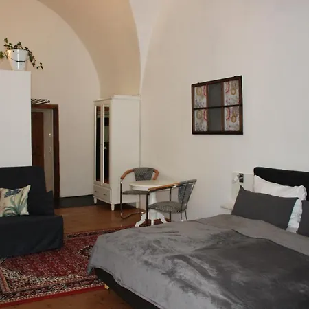 Im Stift Neuberg Hotel *