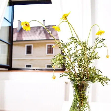 Im Stift Neuberg Hotel *