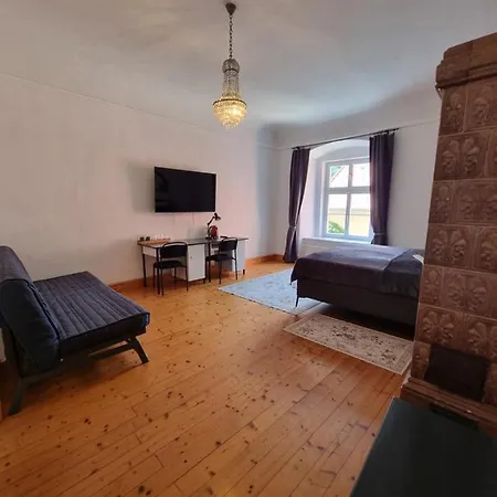 Hotel Im Stift Neuberg *
