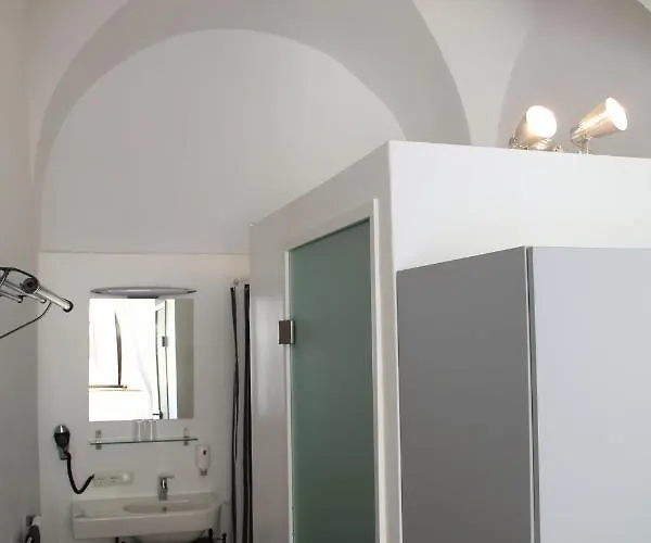 Отель Im Stift Neuberg