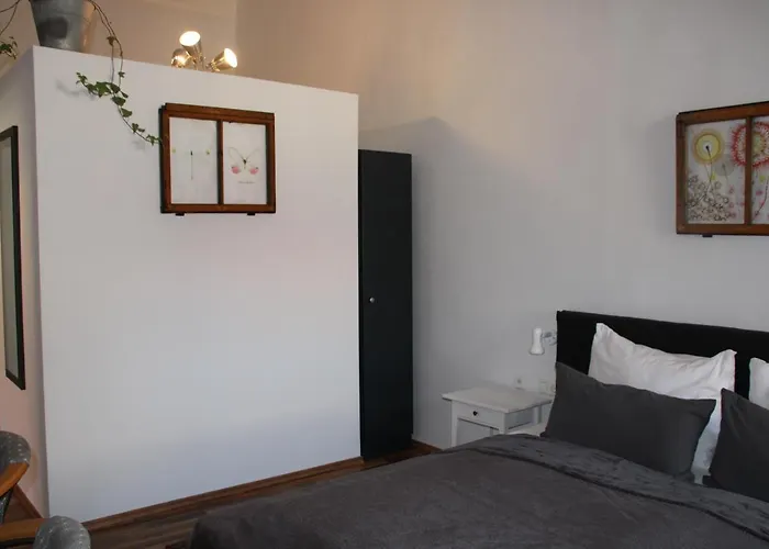 Отель Im Stift Neuberg *