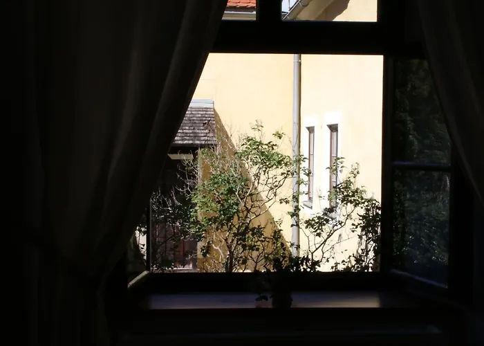 Отель Im Stift Neuberg