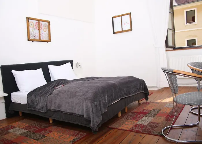 酒店 Im Stift Neuberg *